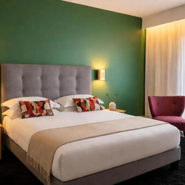 Cit'Hotel Logis De Brou, Bourg en Bresse RENOVE EN 2026, Hotel in Bourg-en-Bresse