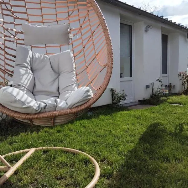 Maisonnette avec Jardin, Piscine, Netflix, hotel Vichyben