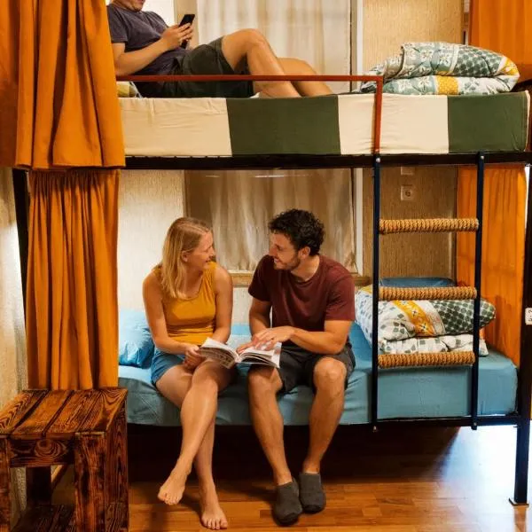 The Friends Hostel & Sauna, hotel v mestu Kutaisi