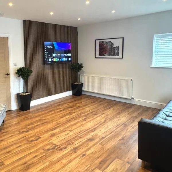 Modern 2 Bedroom Apartment near Crosby Beach & Liverpool, hotel Crosbyban