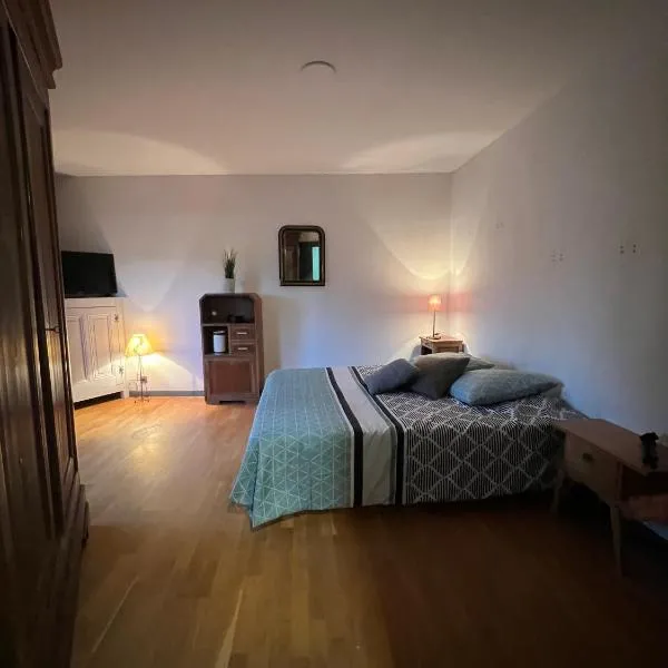 Appart Hôtel Ambert, Hotel in Marsac-en-Livradois