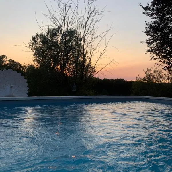 Les Cocons de Nabeillou, hotel in Graulhet