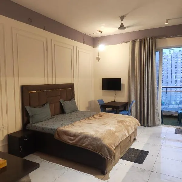 Studio Apartment, Supertech Northeye, Noida 74, hotell i Noida