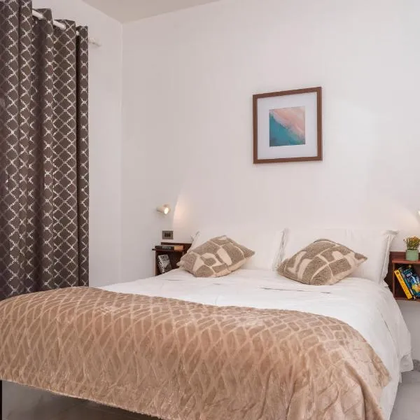 Massa dʼAlbe में, होटल Royal Garden