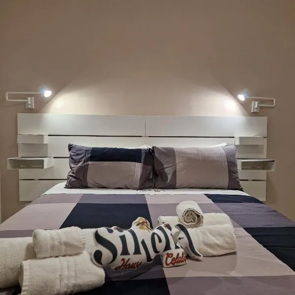 Sikelia House Cefalù、チェファルのホテル