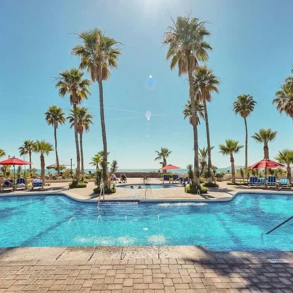 Cozy Ground Level Condo near Pool Pinacate 112, hotel en Puerto Peñasco
