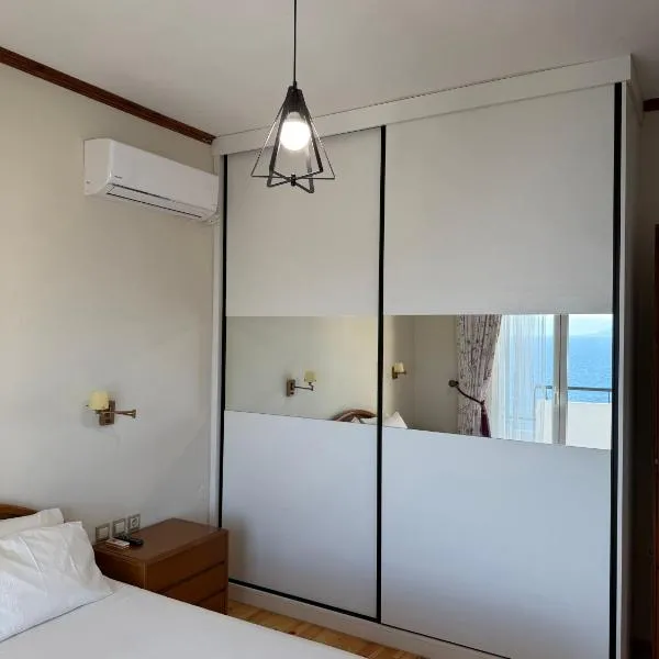 Blue Horizon Balcony, hotel din Volos