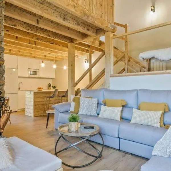 Eth Estel de Salardú--Casa con vistas de ensueño-Fibra Optica,5TV-Gran Chimenea, hotel di Salardú