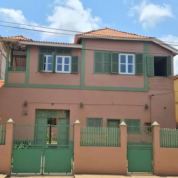 Chalé Quitxiba – hotel w mieście São Tomé