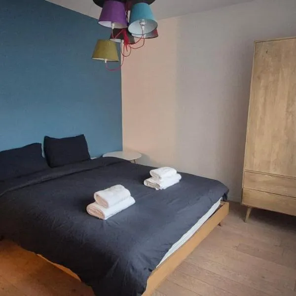 Appartement 3 chambres، فندق في Cessy