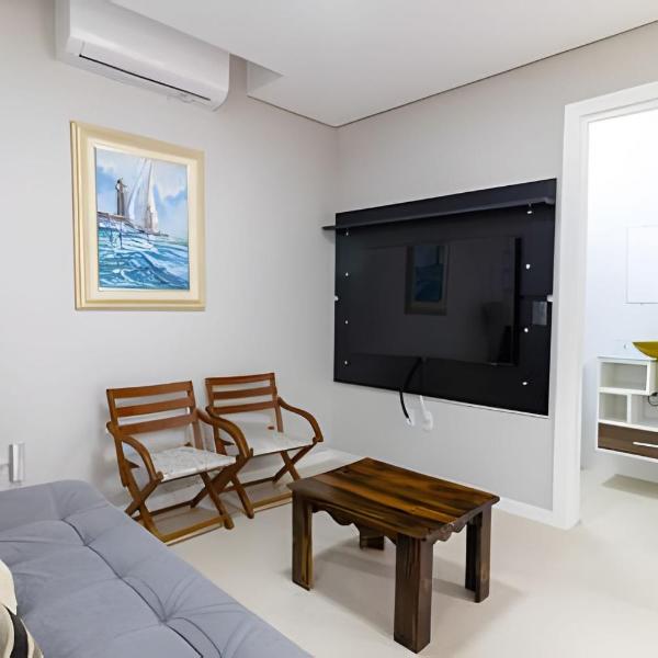 Sobrado 8 com sacada suíte e quarto a 50m da praia - Foto 5