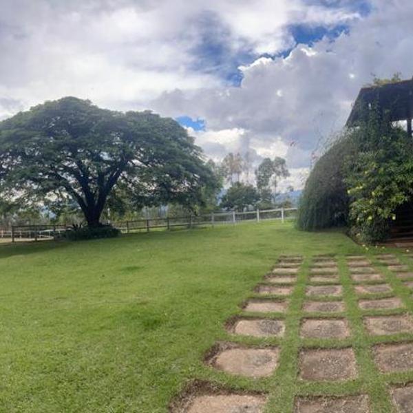 Sitio Alto Padrão Atibaia