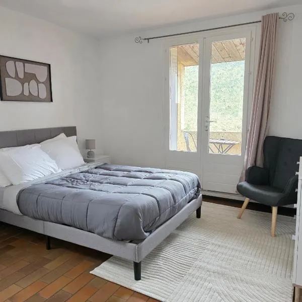 Hostel du Canyon, hotel v destinácii La Palud sur Verdon