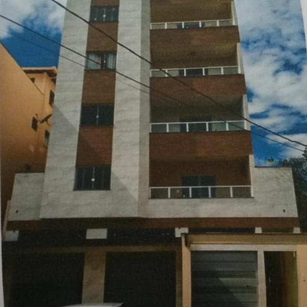 Apartamento Mobiliado com 2 quartos, 2 banheiros e garagem em Conselheiro Lafaiete-MG