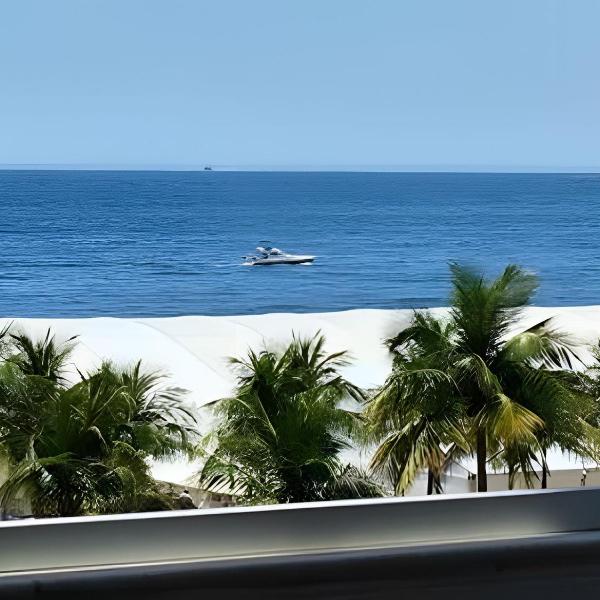 Luxo Frente à Praia de Copacabana com Vista Mar e Motorista Privativo ao Aeroporto - Ida ou Volta