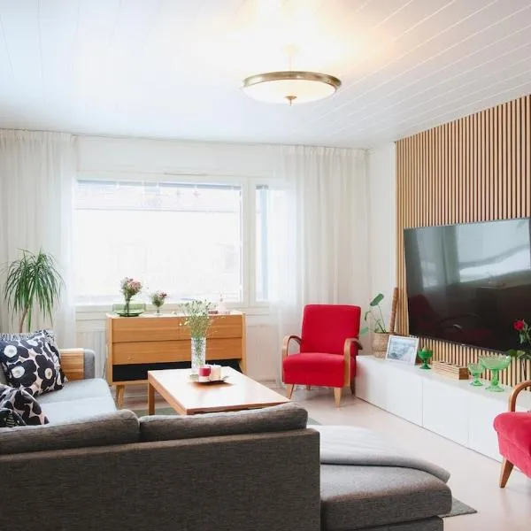 Villa Rimppari Spacious and stylish apartment for up to 9 guests, perfect for groups and families visiting Oulu โรงแรมในเอาลู
