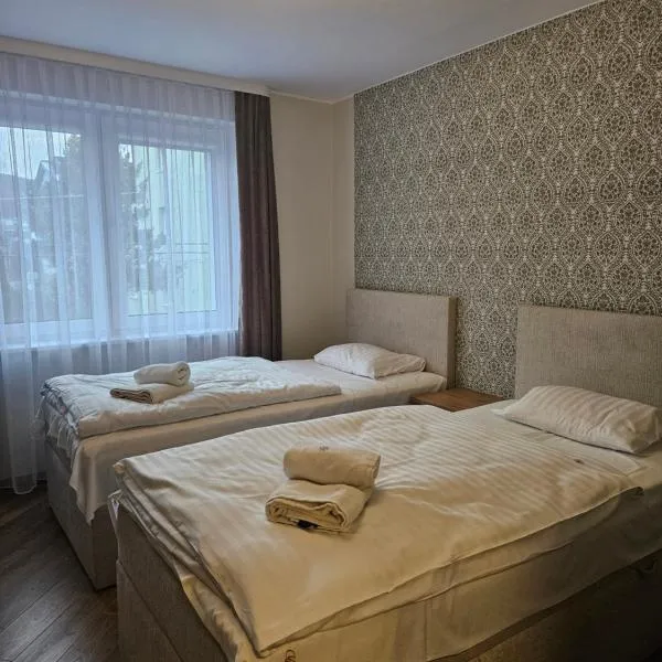 Virgo Business Rooms & Apartments Rumia, hotel Rumiában