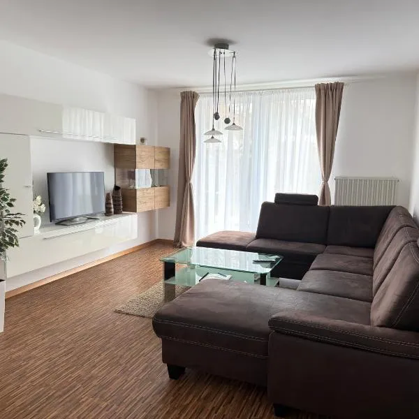 Bogi's Ferienhaus - Pension, hotelli kohteessa Laakirchen