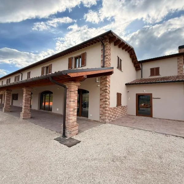 Viesnīca Palombarone Resort pilsētā Matelika