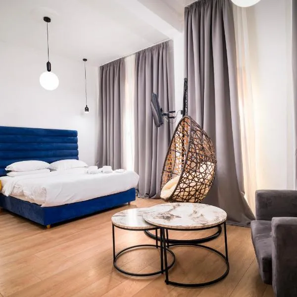 The Maroon Bottle Hotel、テッサロニキのホテル