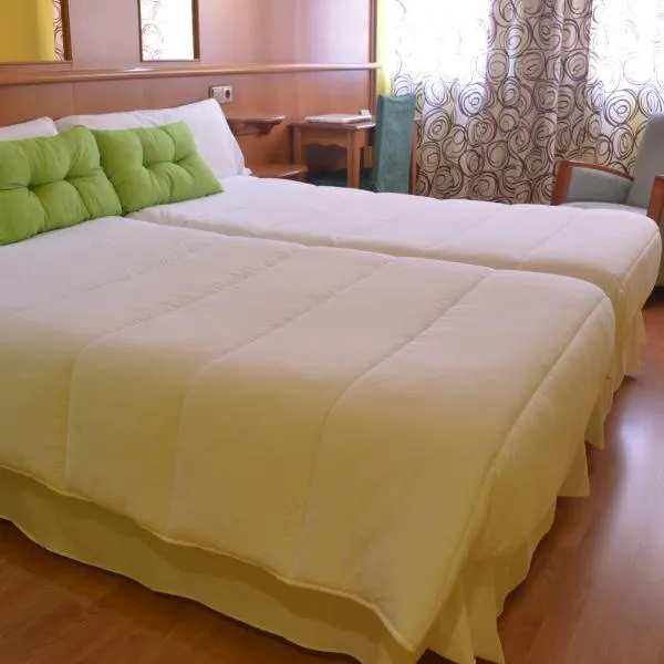 Hotel Aro'S, hotel en Casas Ibáñez