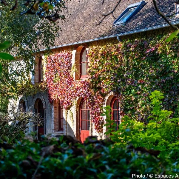 Le Domaine du Petit Tertre、Saint-Jean-dʼAsséのホテル