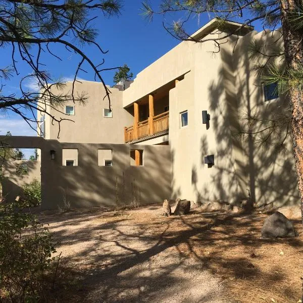 Casa Colina, hotel v destinaci Kaleden