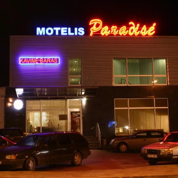 Motel Paradise, viešbutis Naujuosiuose Verkiuose