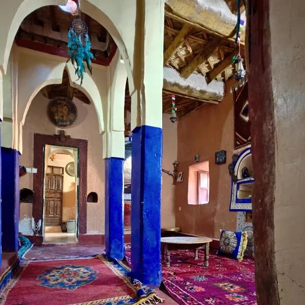 Maison d'hôtes tilleli, hotel u gradu Tamnougalt