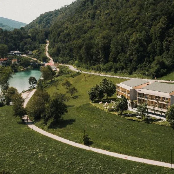 Hotel Tulie, hotel in Most na Soči