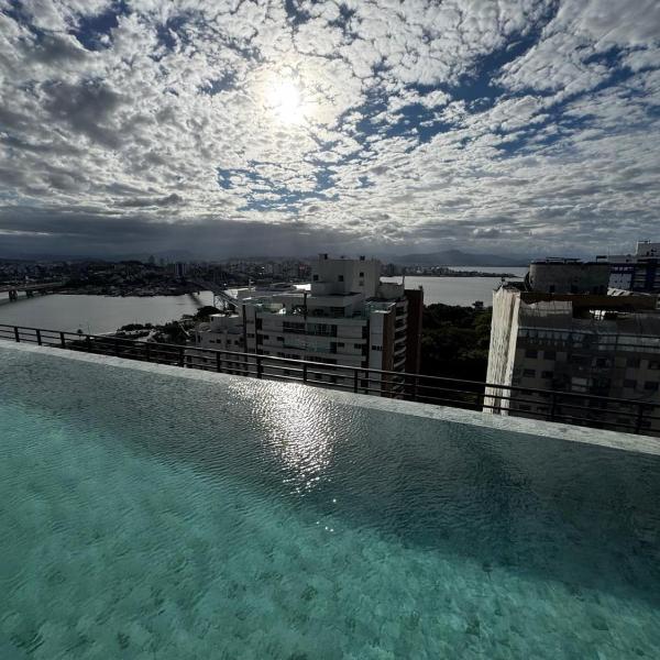 Studio com Vista Incrível no Centro de Floripa