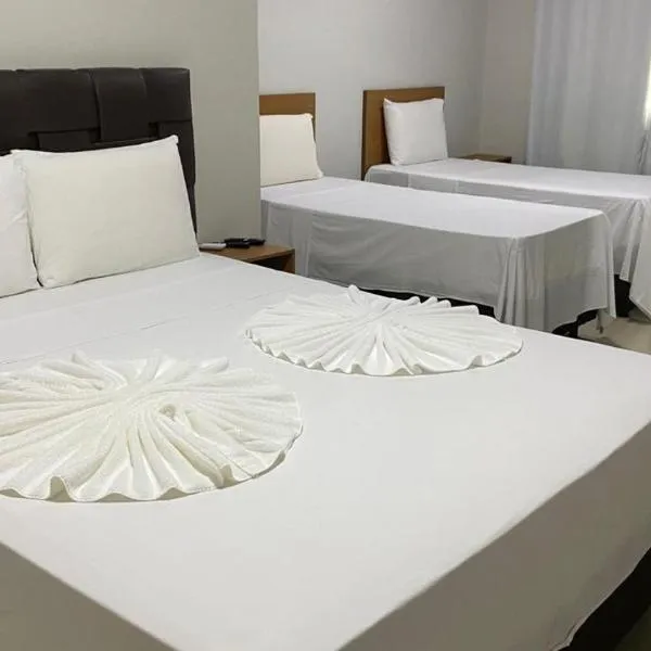 Executive Hotel Aguas lindas GO, hotell sihtkohas Macacos