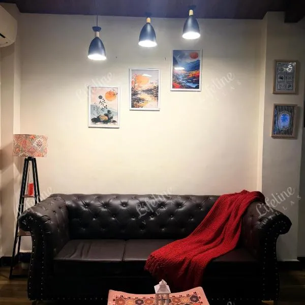 सांज - Saanj 180 Degree Sea Facing Escape Close To Kashid Beach, hotelli kohteessa Alibaug