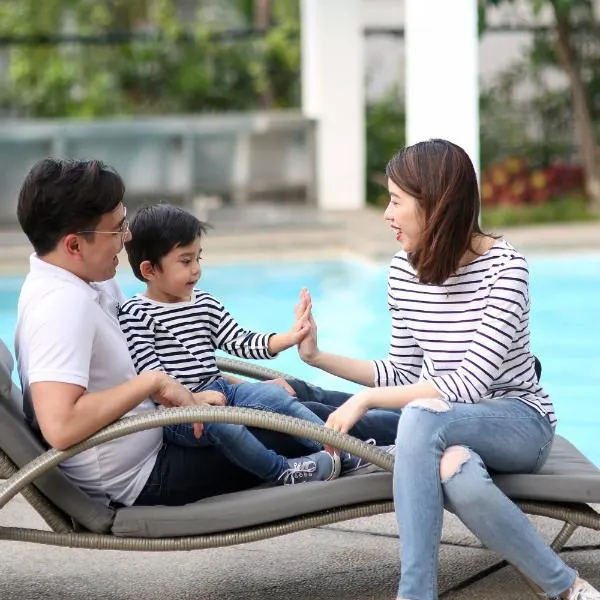 Crowne Plaza Manila Galleria by IHG: Manila şehrinde bir otel