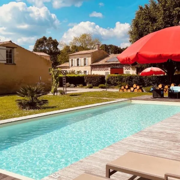 Domaine de Ludeye, Chambres d'hôtes - Médoc, hótel í Listrac-Médoc