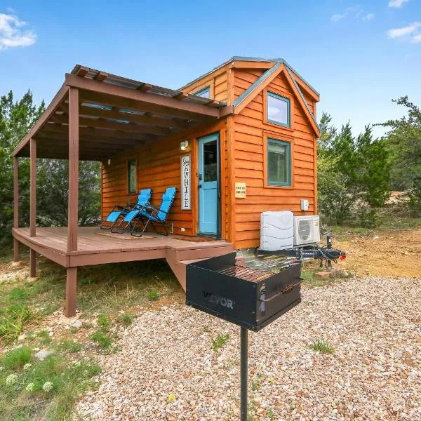 Arbor House of Dripping Springs - Hound Hollow, hotel i Dripping Springs