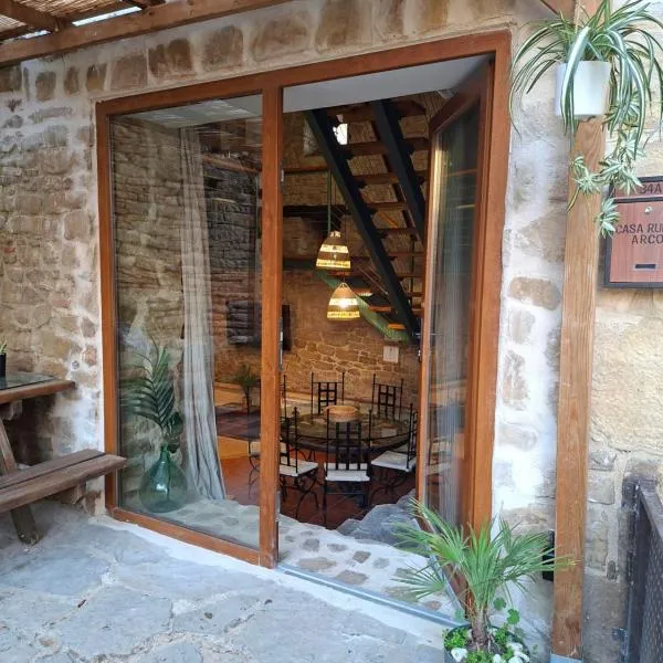 Casa Rural Arco Navarra, hotel sa Artariáin