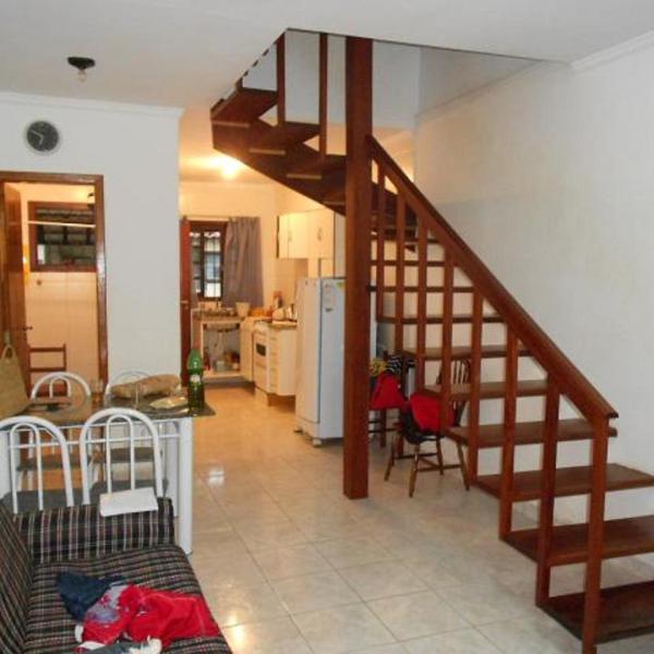 Casa martim de Sá 2 dormitórios antonio carlos