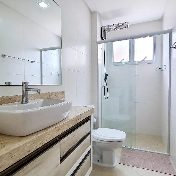 Residencial Yasmin - Apartamento espaçoso na Praia de Palmas com 3 quartos, totalmente equipado e mobiliado, muito confortável e com excelente localização. - Foto 3
