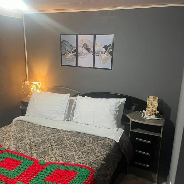 Quarto n°4 de casal sem hidromassagem