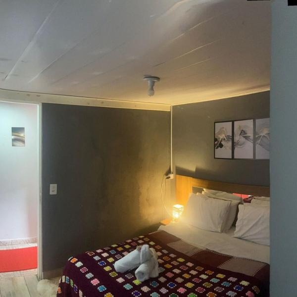 Quarto n°3 de casal sem hidromassagem