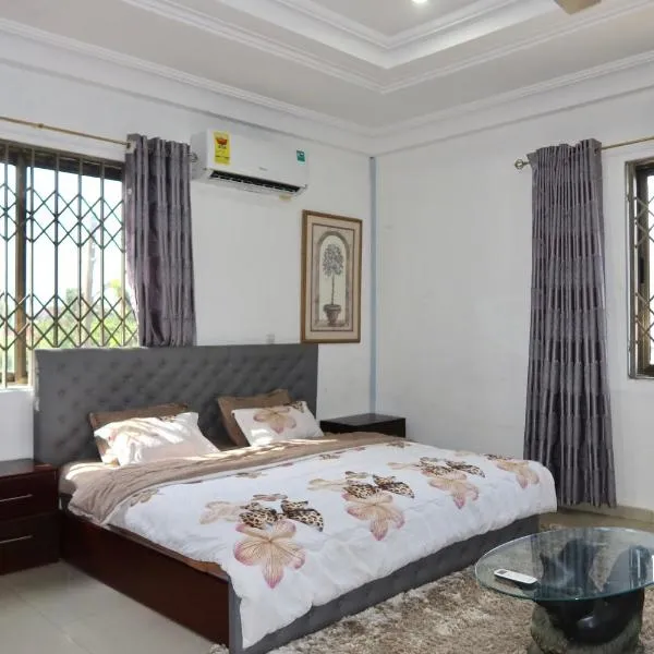 Lebon Paradise, hotel di Accra