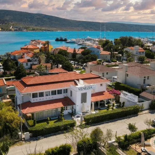 Yumru에 위치한 호텔 Venezia Alaçatı