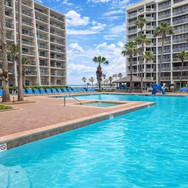 Beachfront Resort with Heated Pool Saida Royale 9039, hotel in South Padre Island