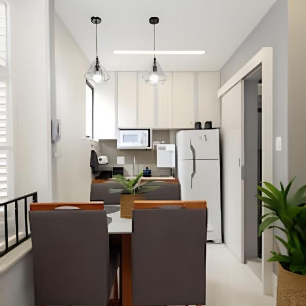 Gois405| Studio no Leblon a 300 metros da praia