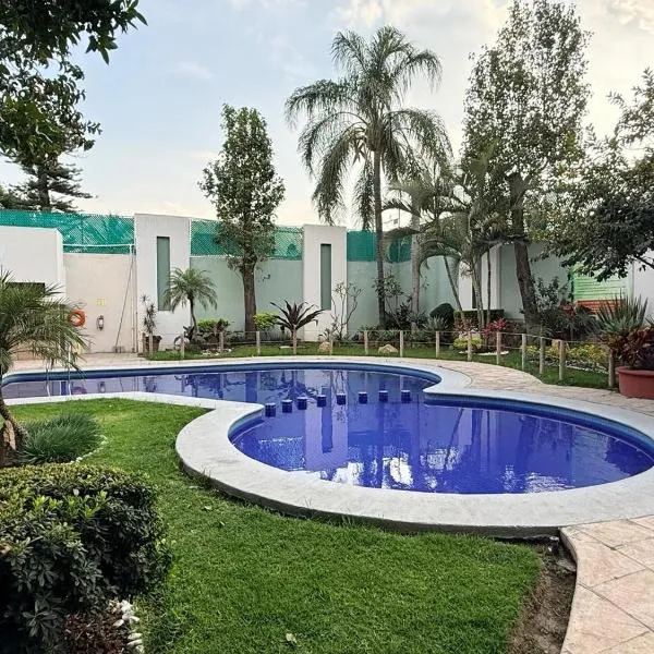 Áurea Hotel and Suites, hotel v destinaci Guadalajara