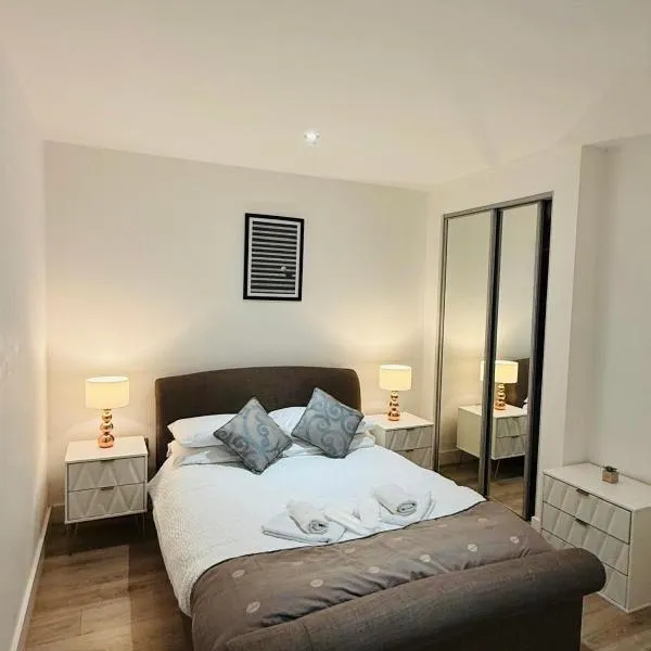 Stylish studio apartment, hotel in Olton