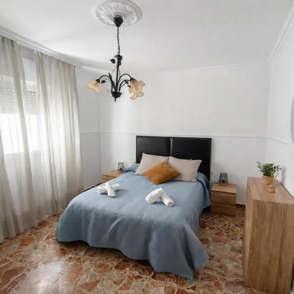 Apartamento EL LUCENTINO, ξενοδοχείο σε Λουθένα