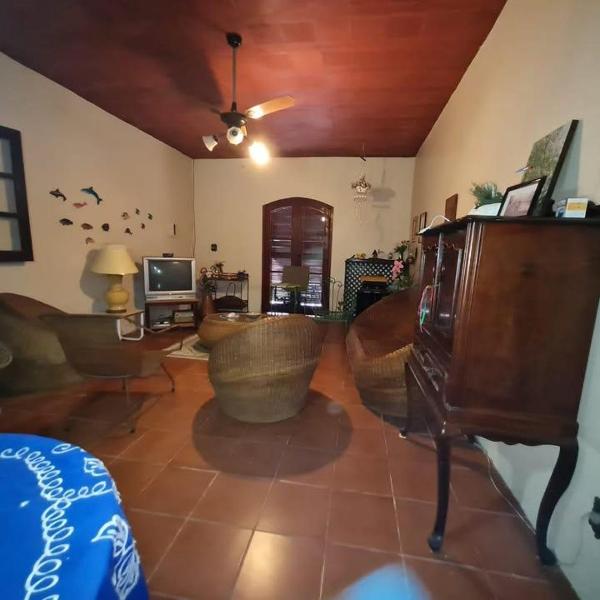 Casa Simples com 3 Quartos - Foto 5