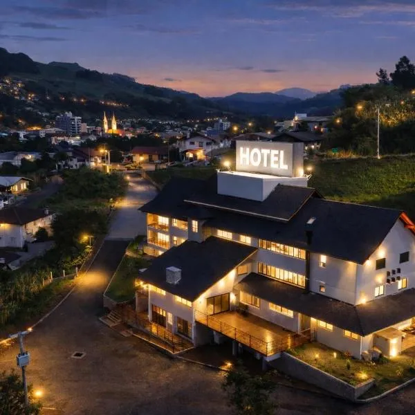 Hotel San Bernnardo, hotel din Salto